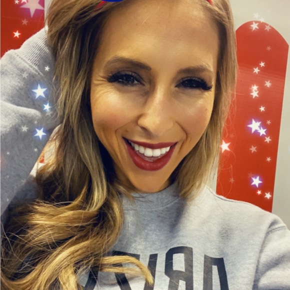 Meet your Posher, Jill - Picture 1 of 1